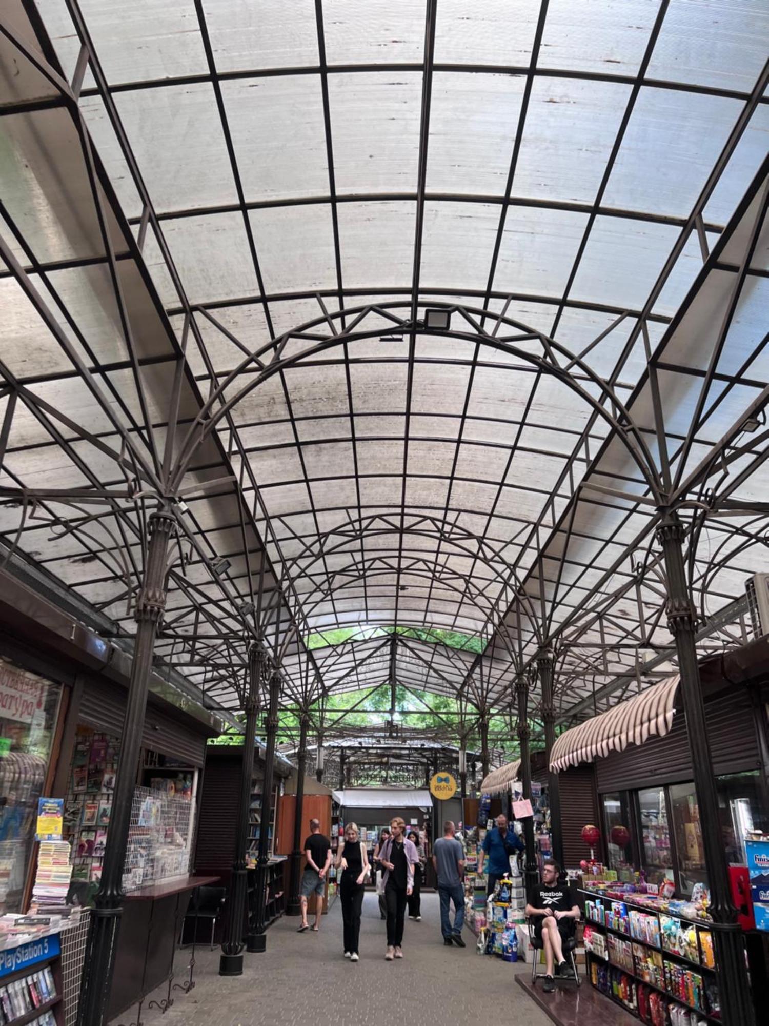 Квартира В Центре! Книжный Рынок! Odesa Exterior foto