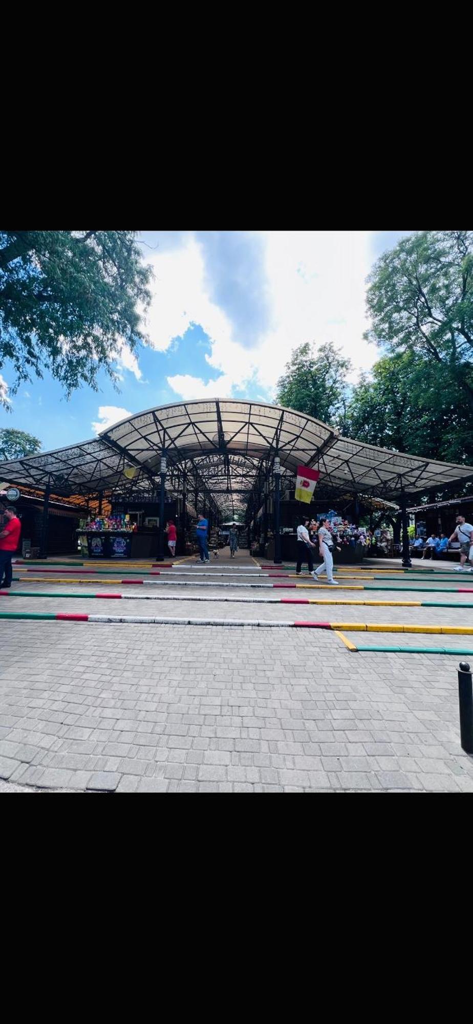 Квартира В Центре! Книжный Рынок! Odesa Exterior foto